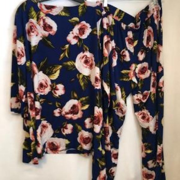 Pantsuit Iman Global Chic with a free tank - Picture 2 of 5